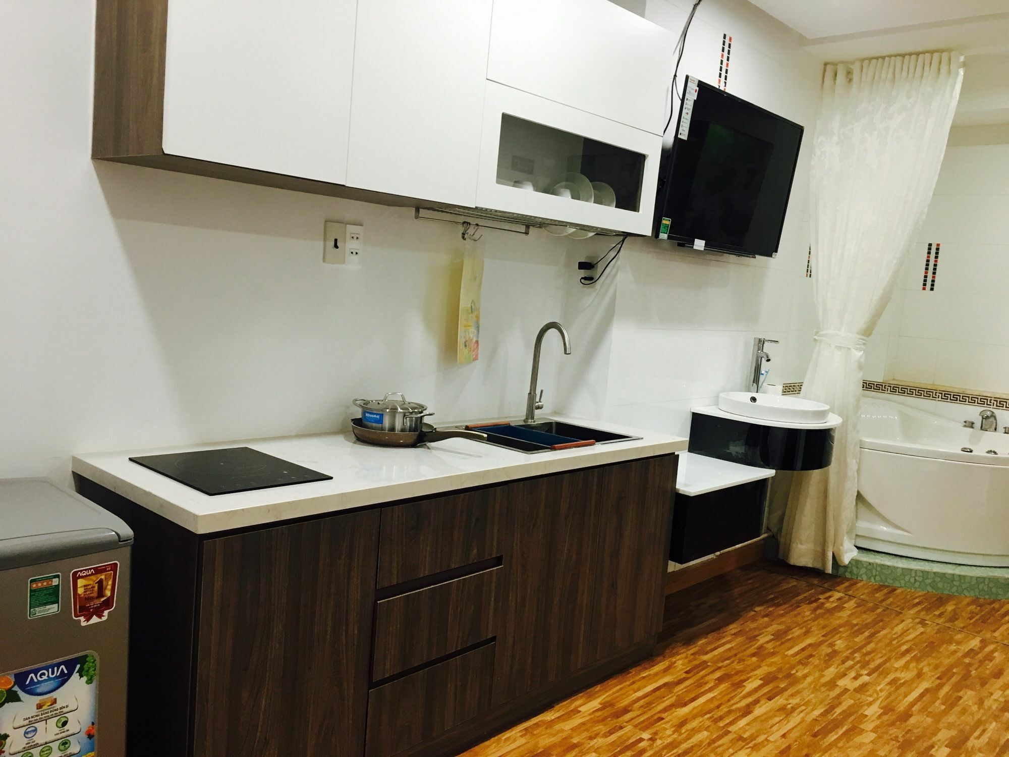 Smiley Apartment 11 Ho Chi Minh City Exterior photo